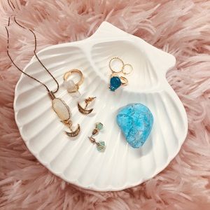 Deep Classic White Mermaid Inspired Jewelry Dish⭐️